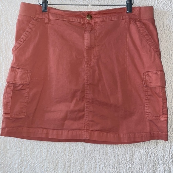 Lee Regular Fit Mid Rise Skort - Picture 2 of 10